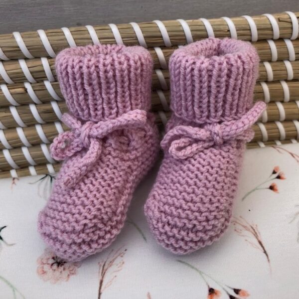 Gebreide Babyslofjes Met Omslag Oudroze Merino Wol