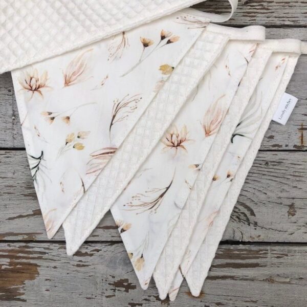 Vlaggenlijn boho bohemian off white
